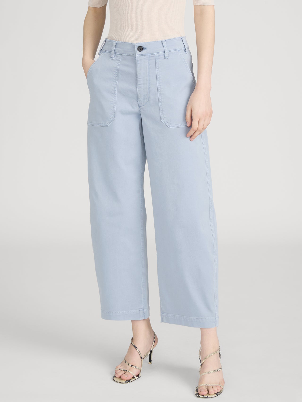 Pant on model crop 