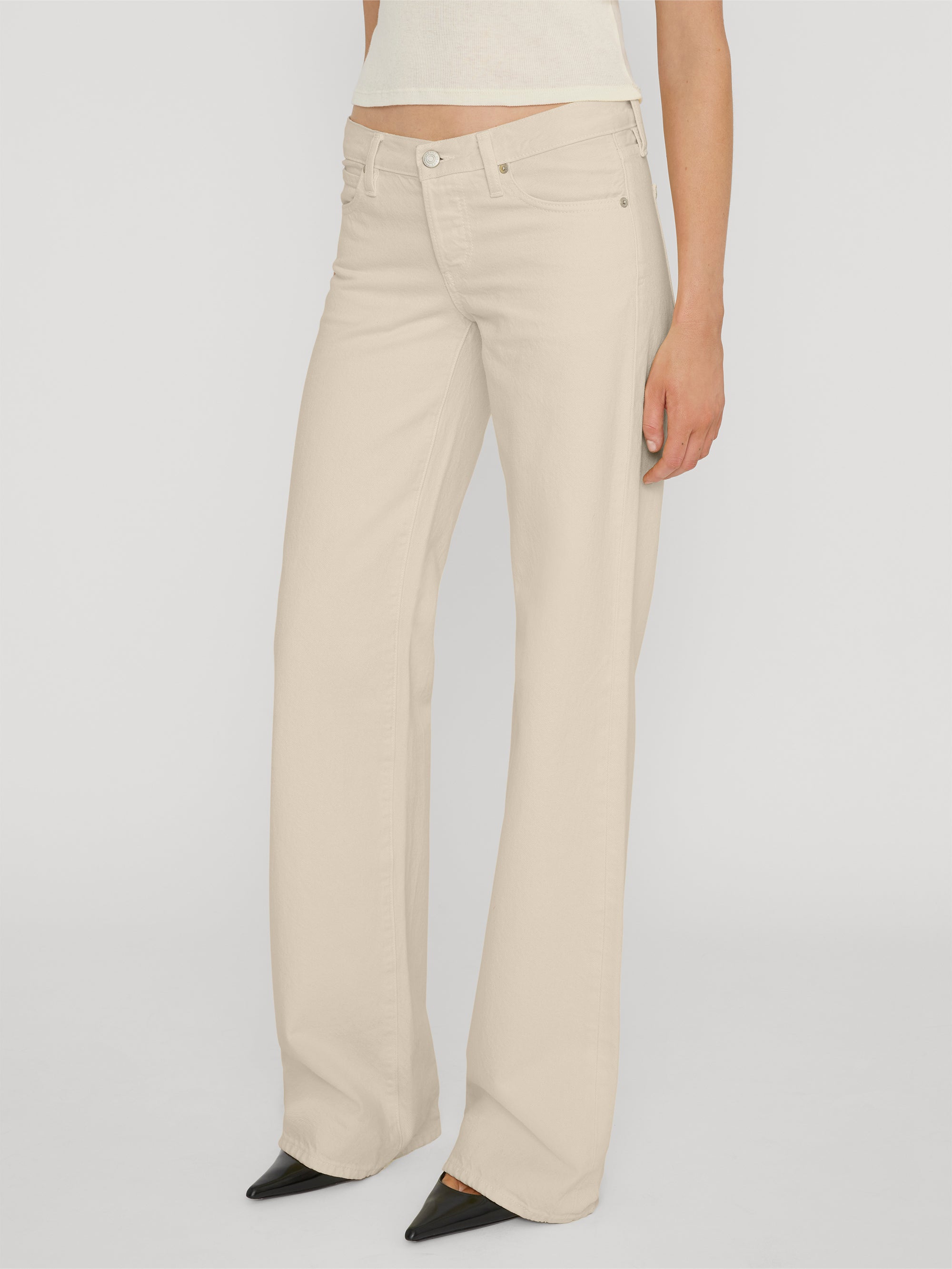 jean-side-image