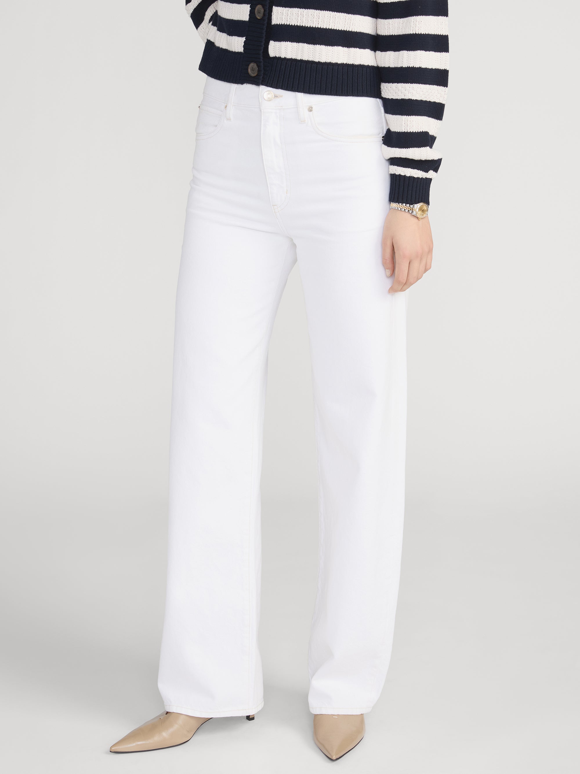 Jean On Model Side 