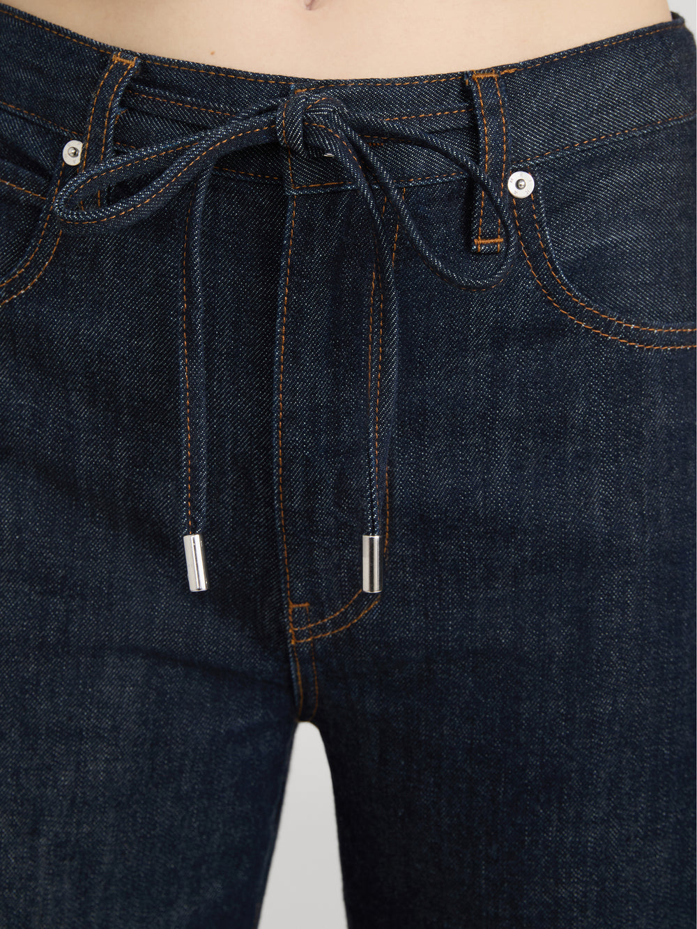 Jean on model detail 