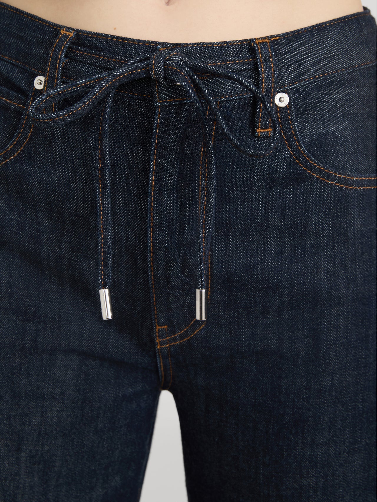 Jean on model detail 