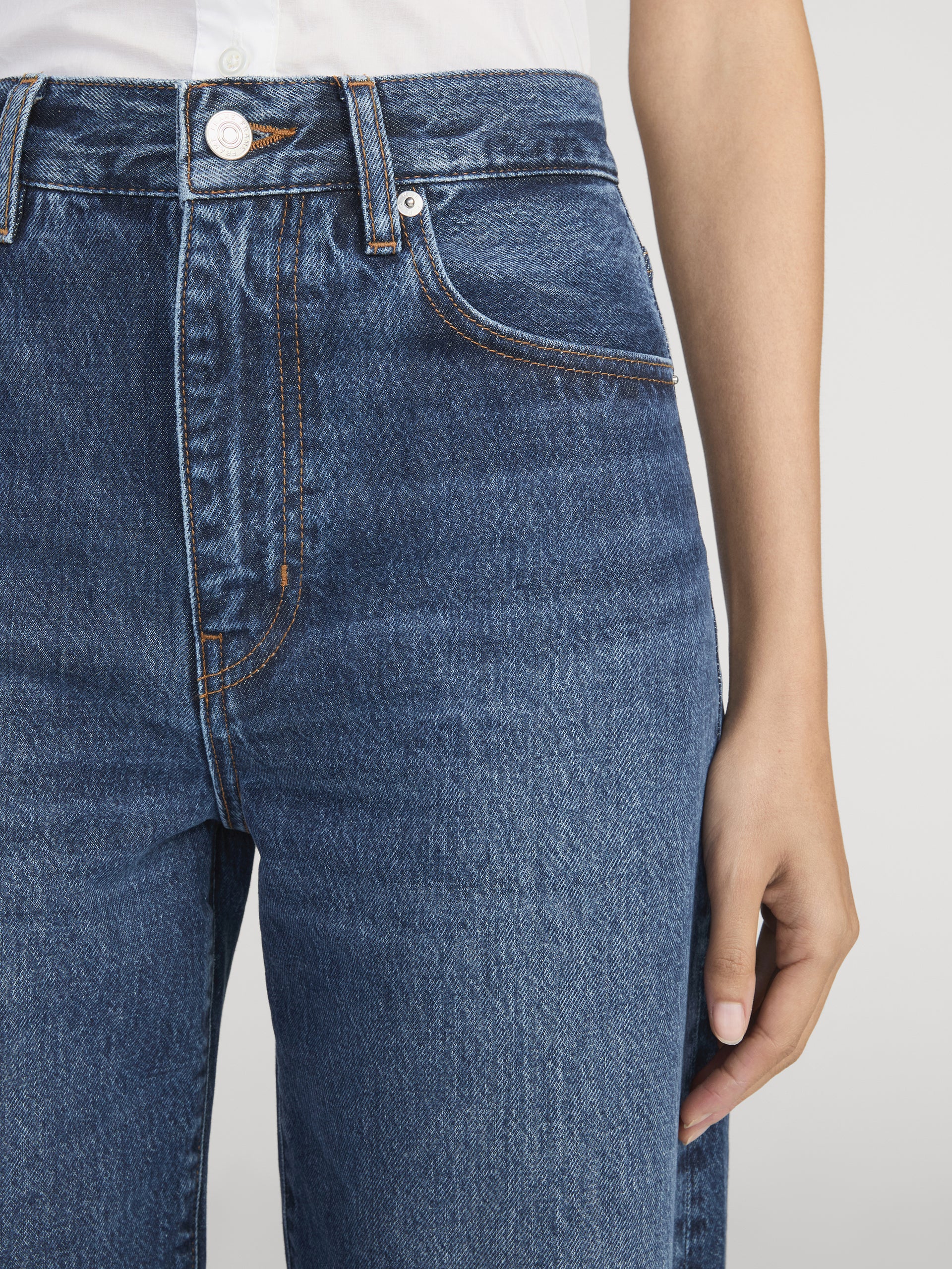 Jean On Model Detail 