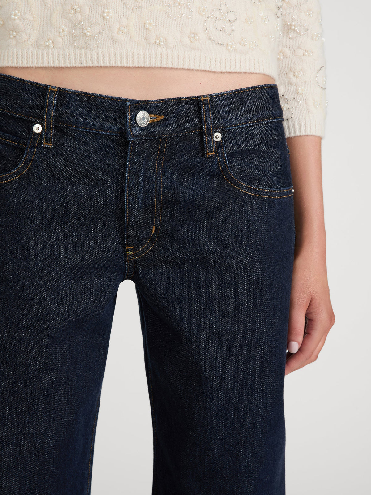 jeans-detail-image