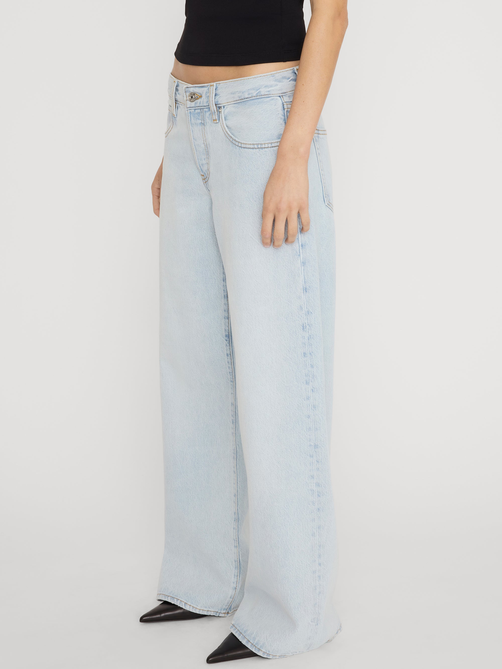 jeans-side-image