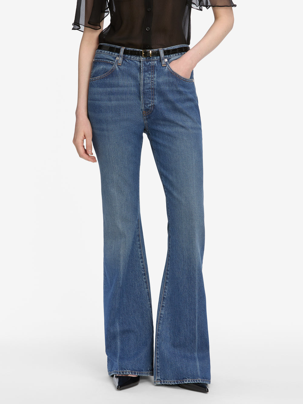 jeans front image alt:hover primary image override