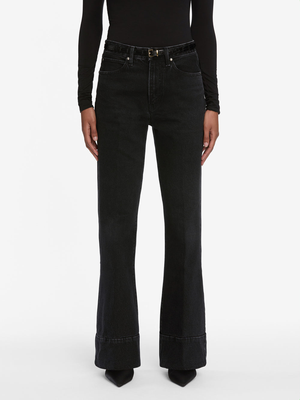 jeans front image alt:hover primary image override alt:size alt:fit1