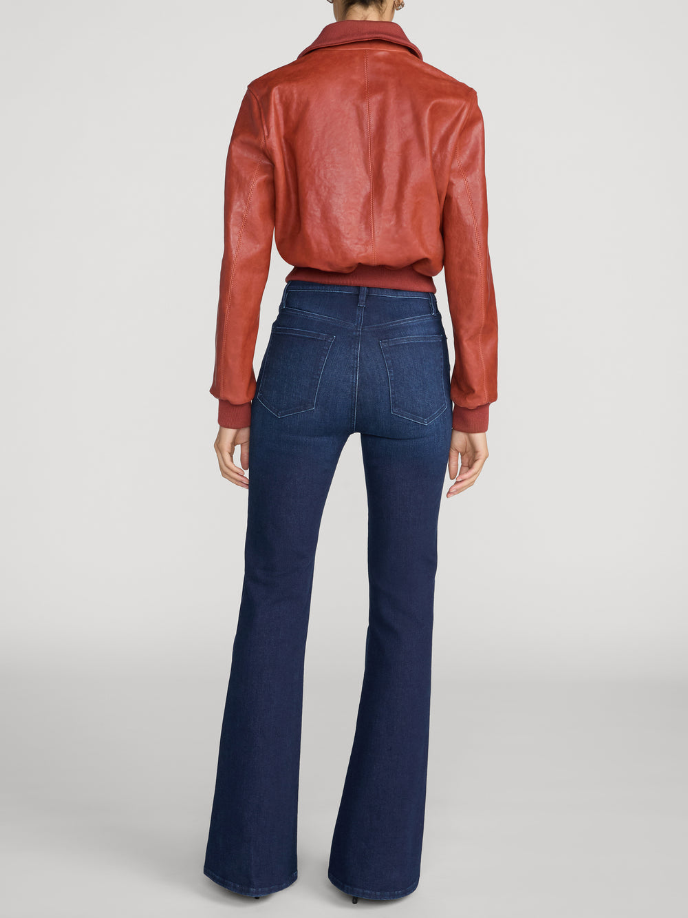 jean-back-image