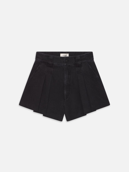 4008731-AXOM_F_shorts-front-