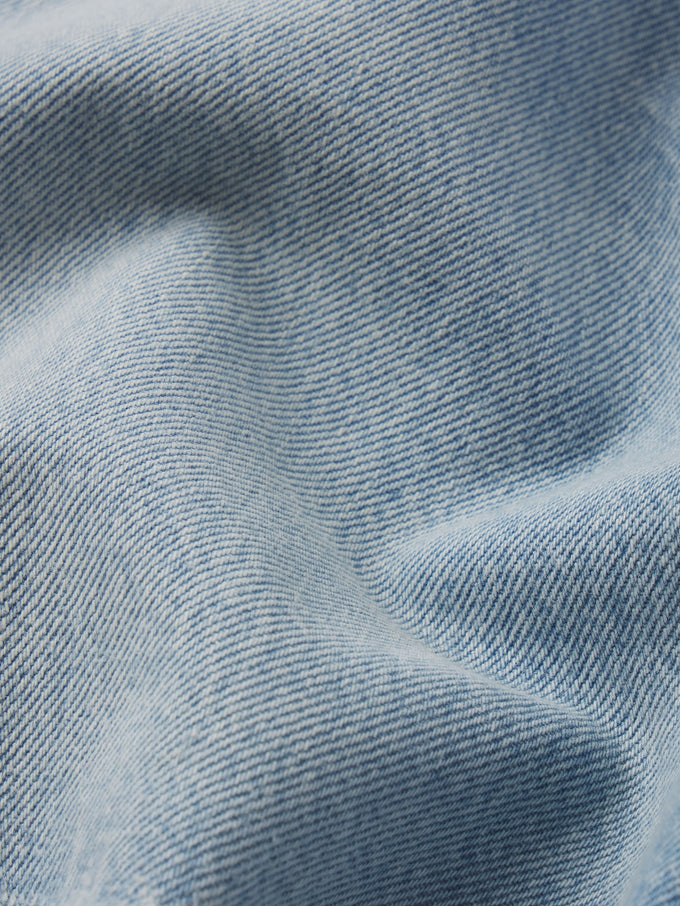 Short Fabric Detail 