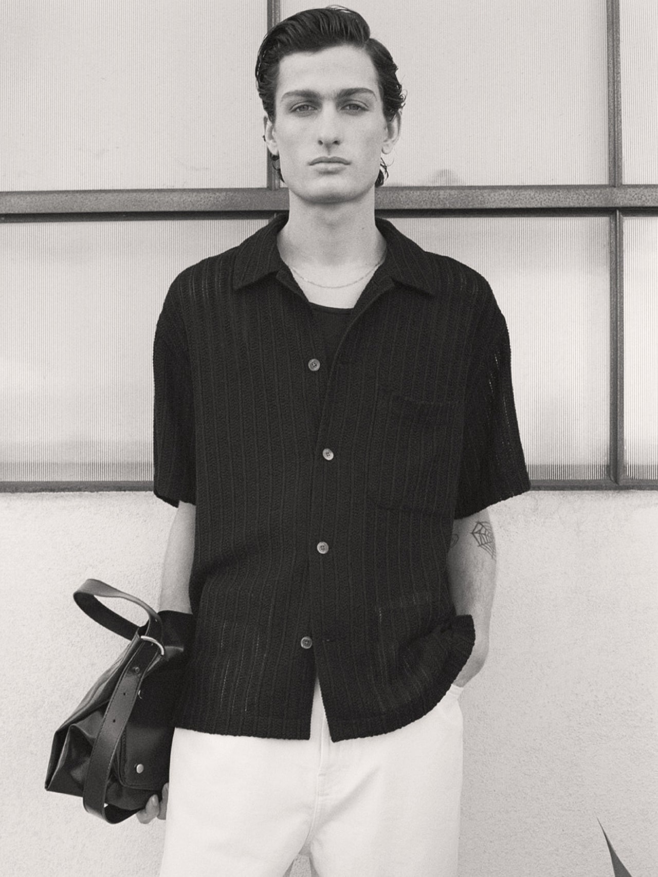 jeans lookbook image alt:hover