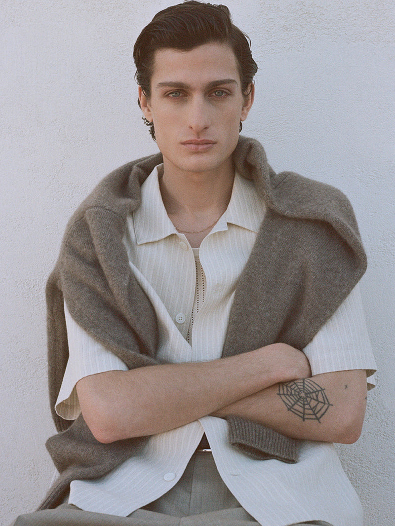 shirt lookbook image alt:hover