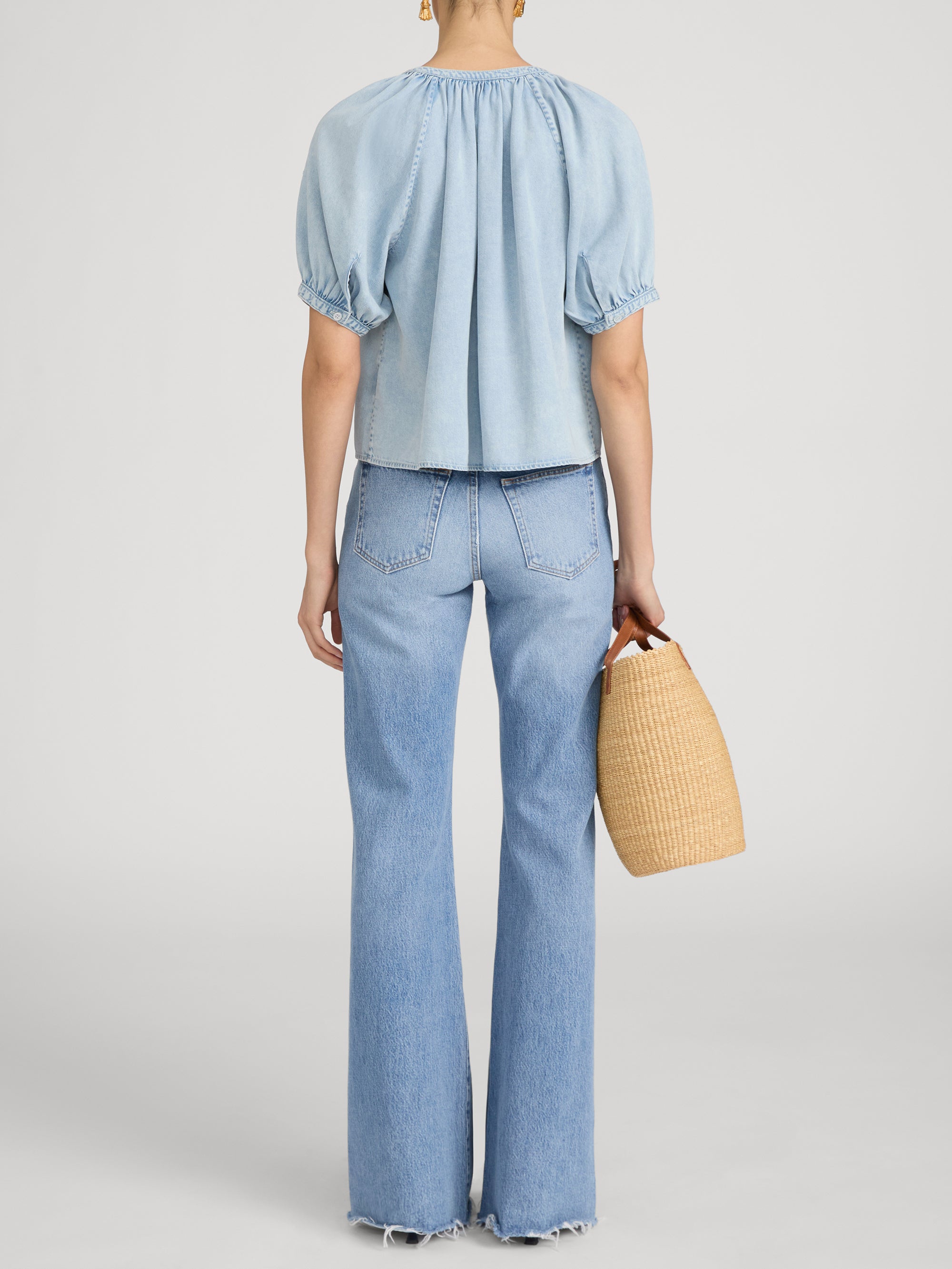 Top on model back 
