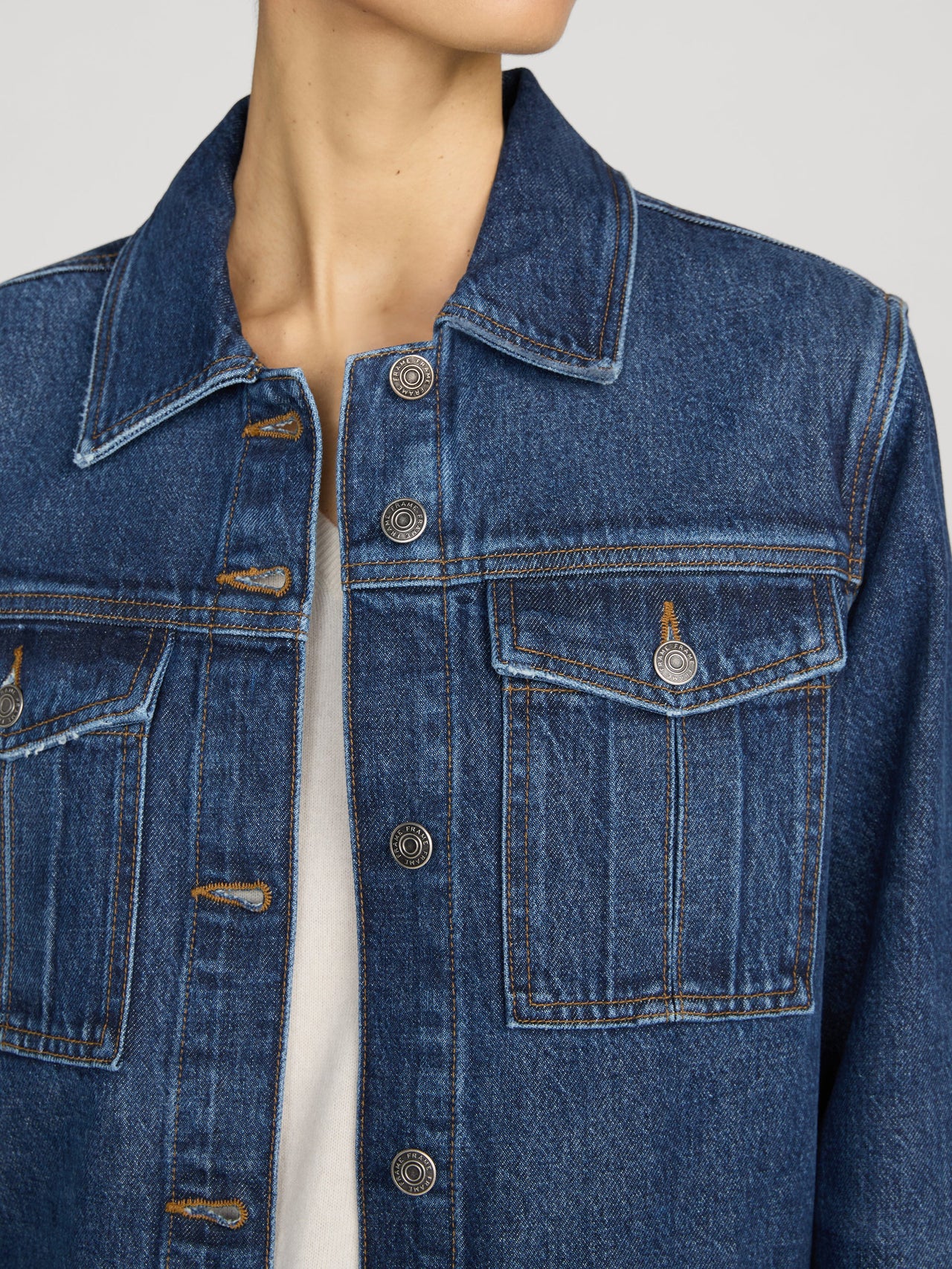 jacket-detail-image