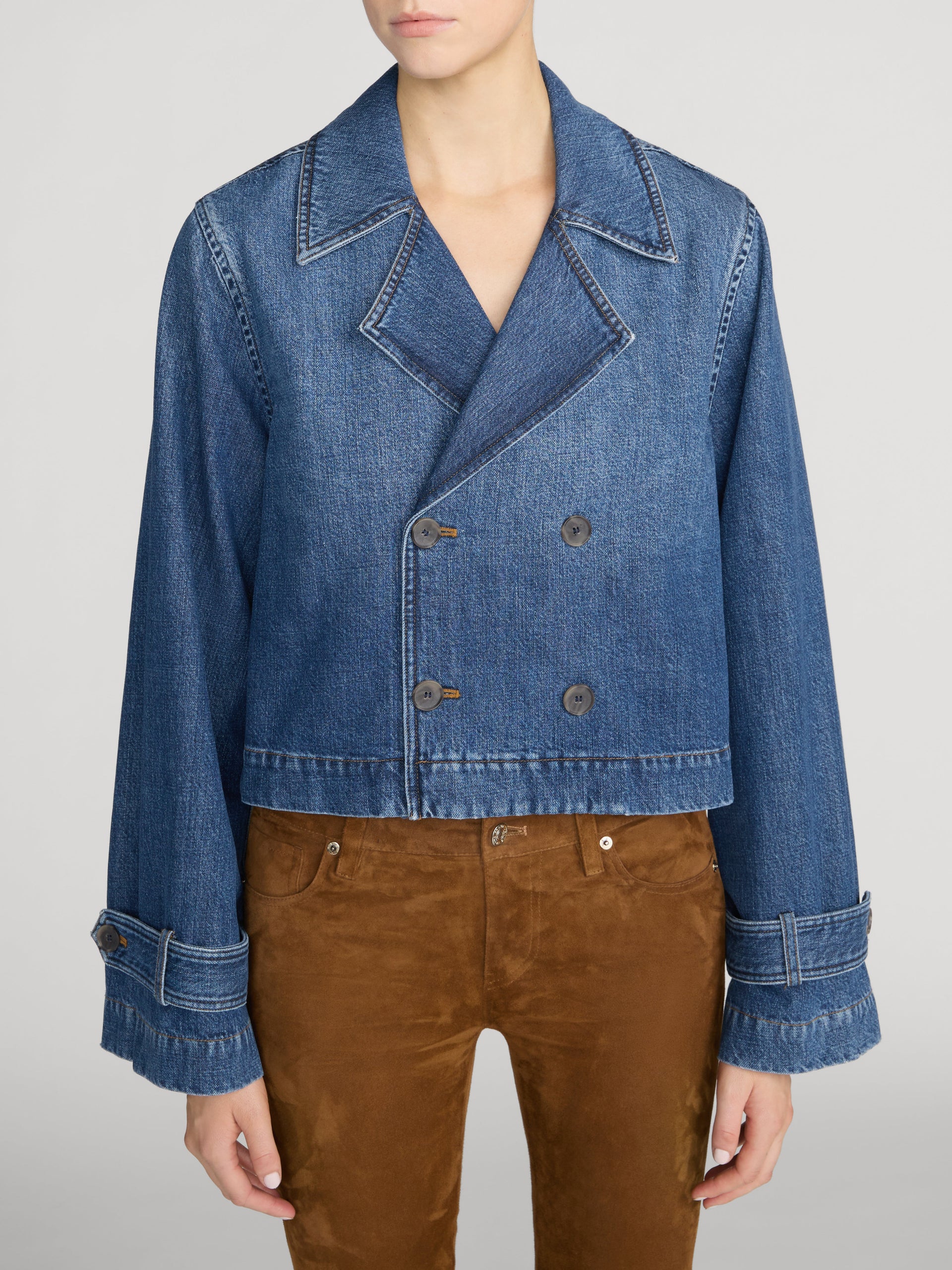 jacket-front-image
