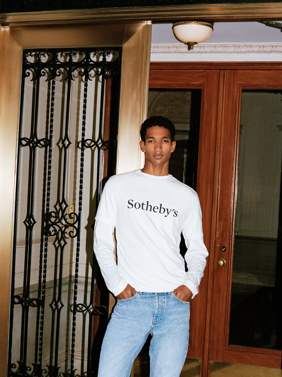 top lookbook image alt:hover
