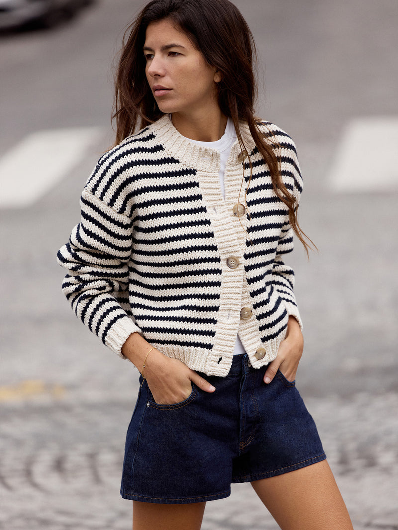 shorts content creator image alt:hover