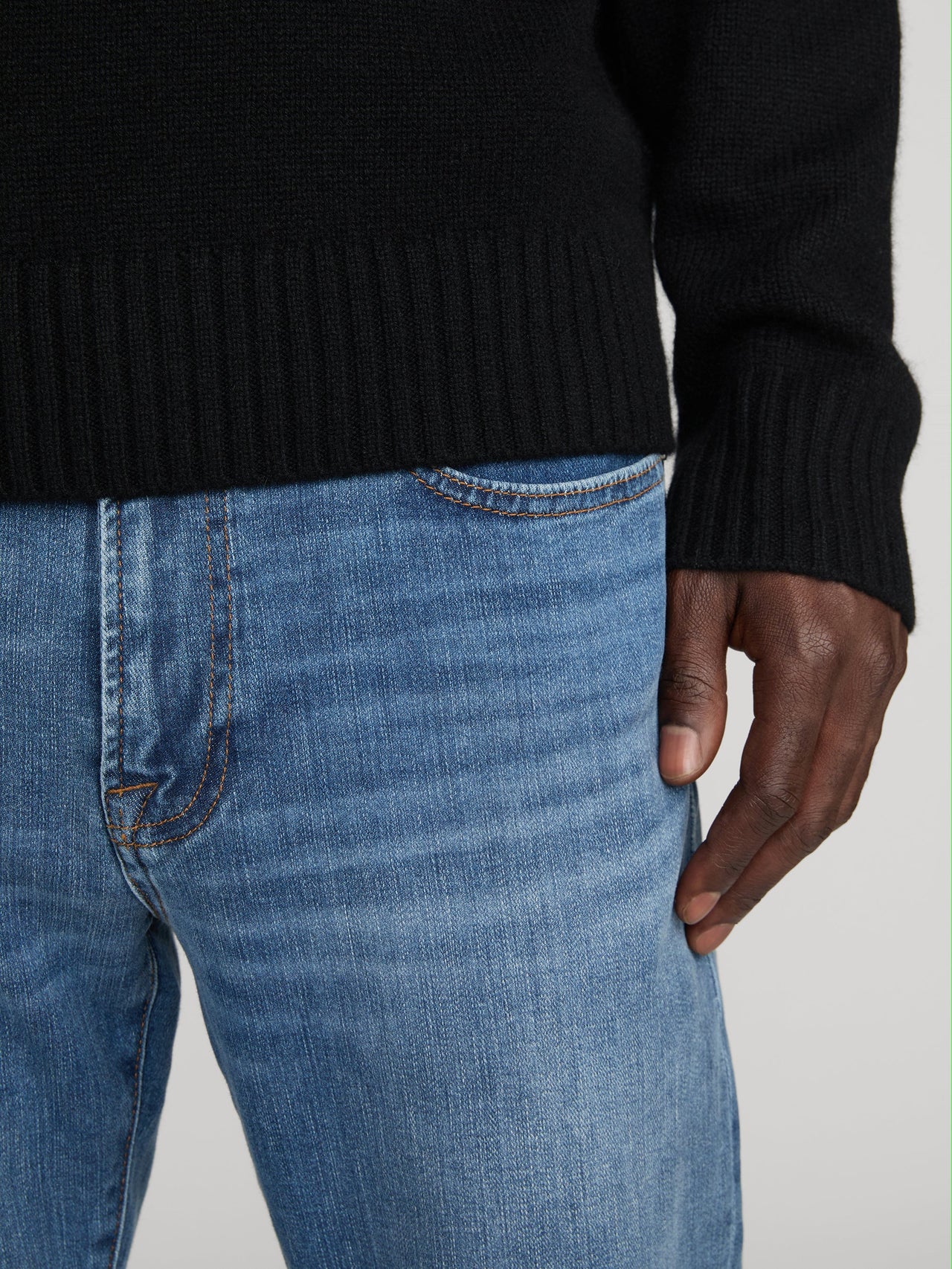 jeans-detail-image