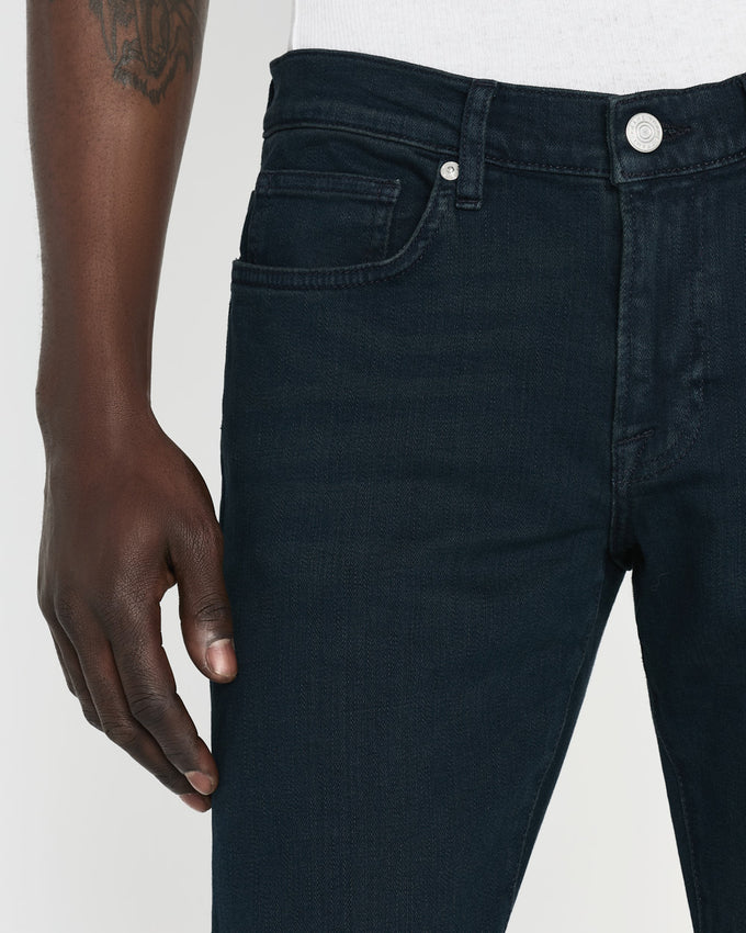 jeans front detail image alt:size alt:fit1