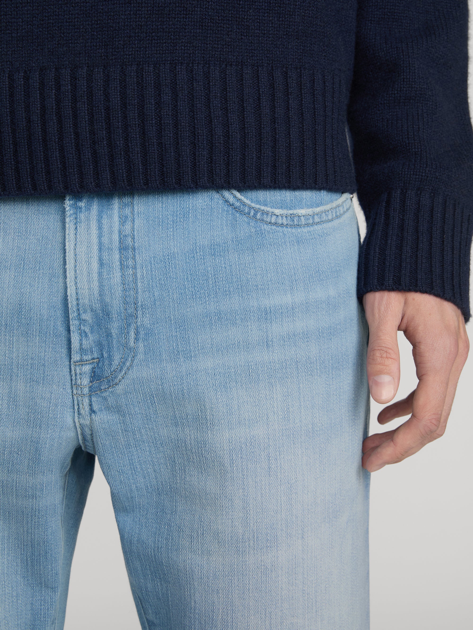 jeans-detail-image