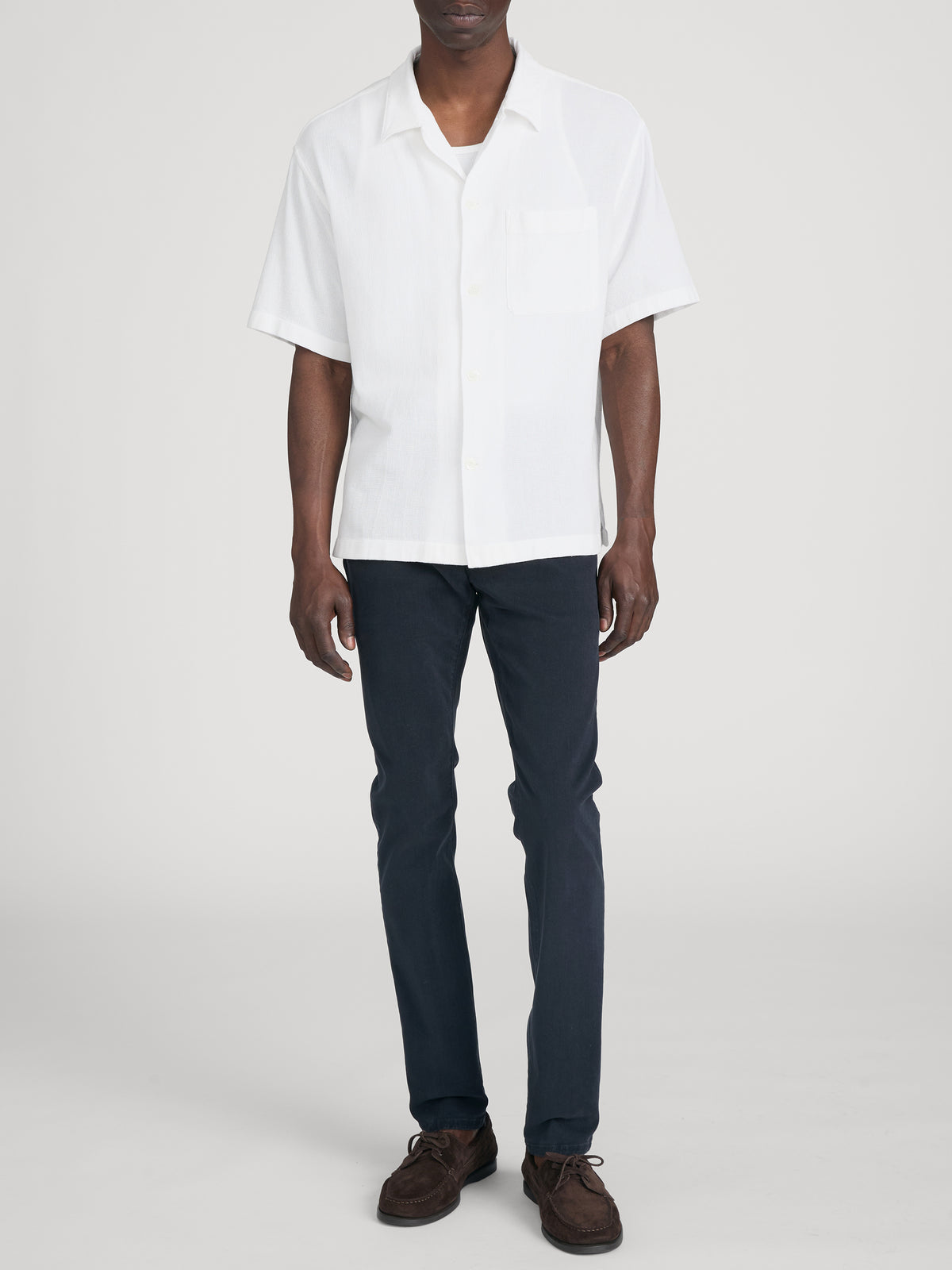 Pant on model front 