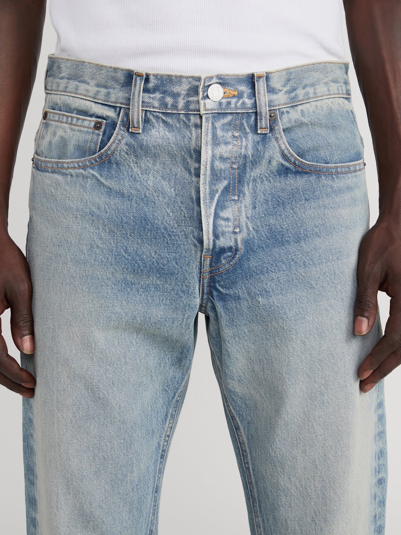 jeans front detail image
