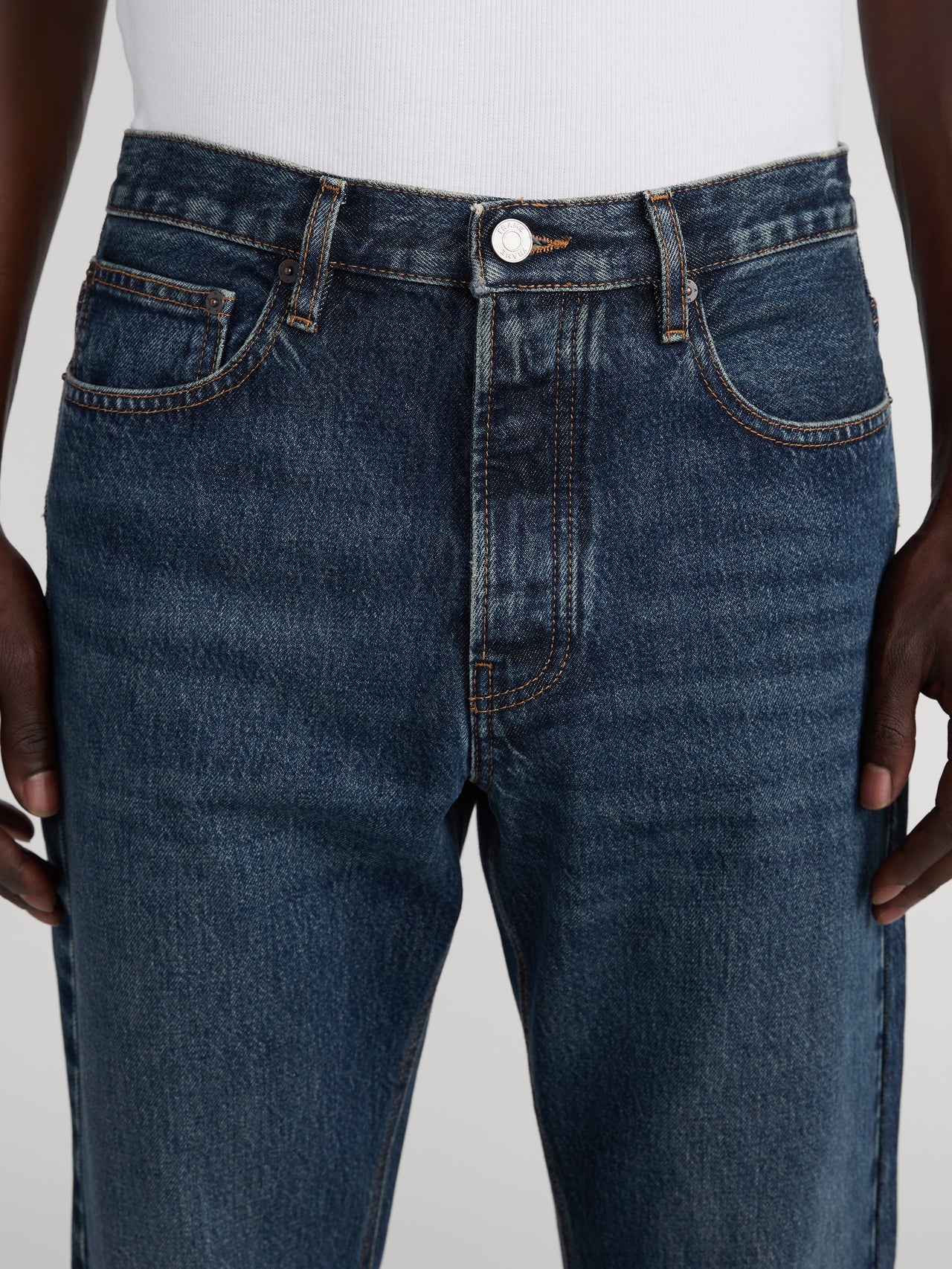 jeans front detail image