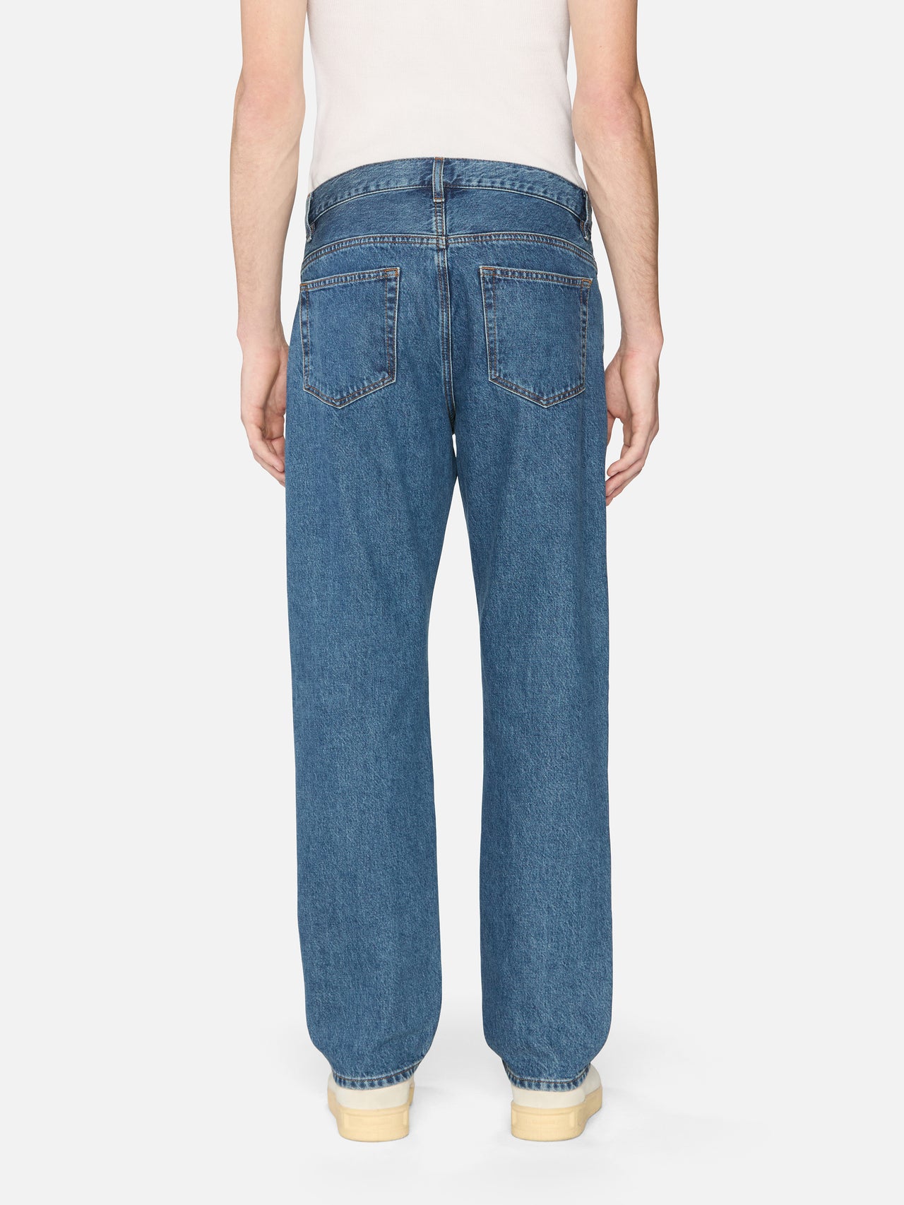 jeans back image alt:fit2