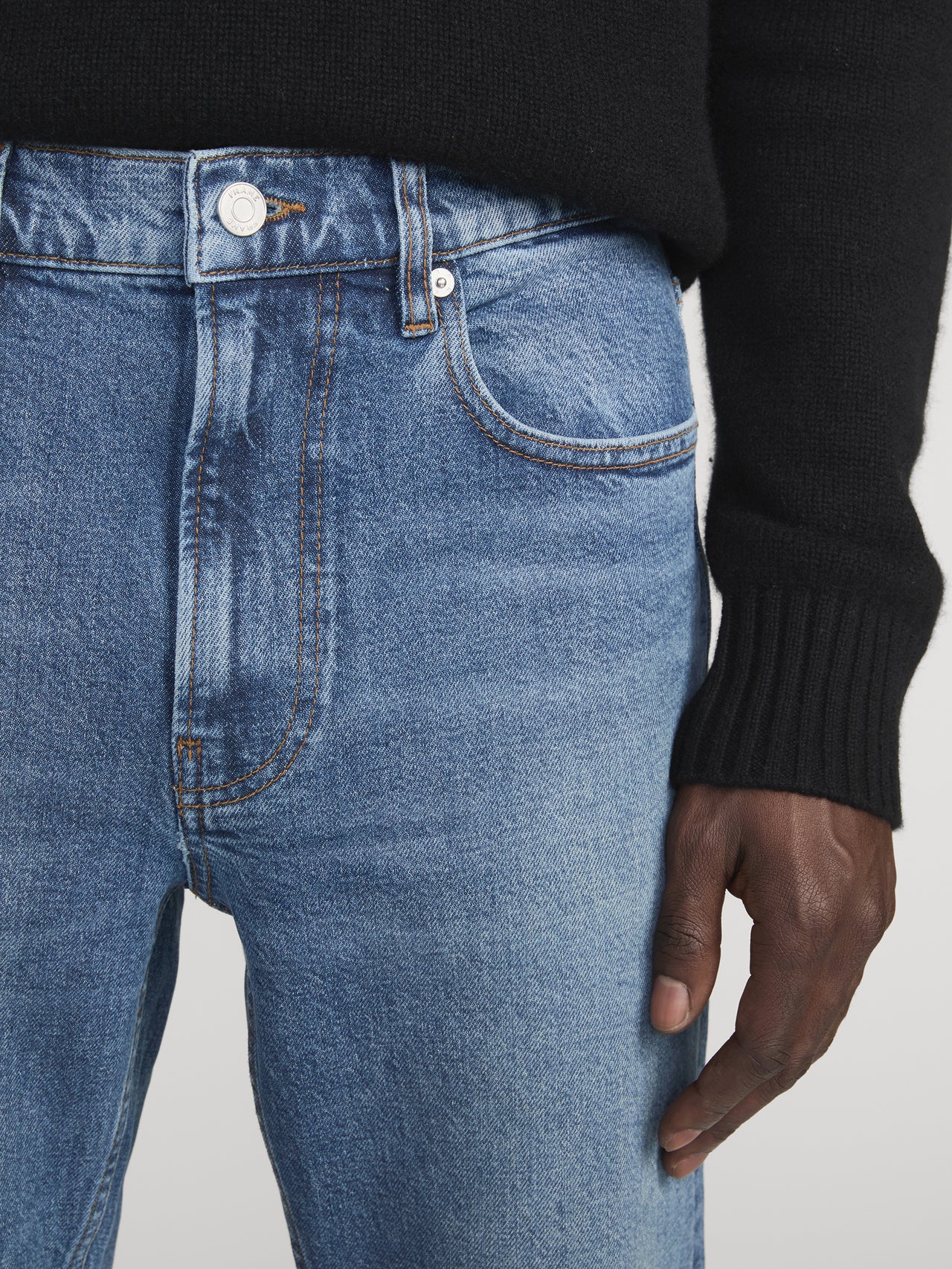 Jean On Model Detail 