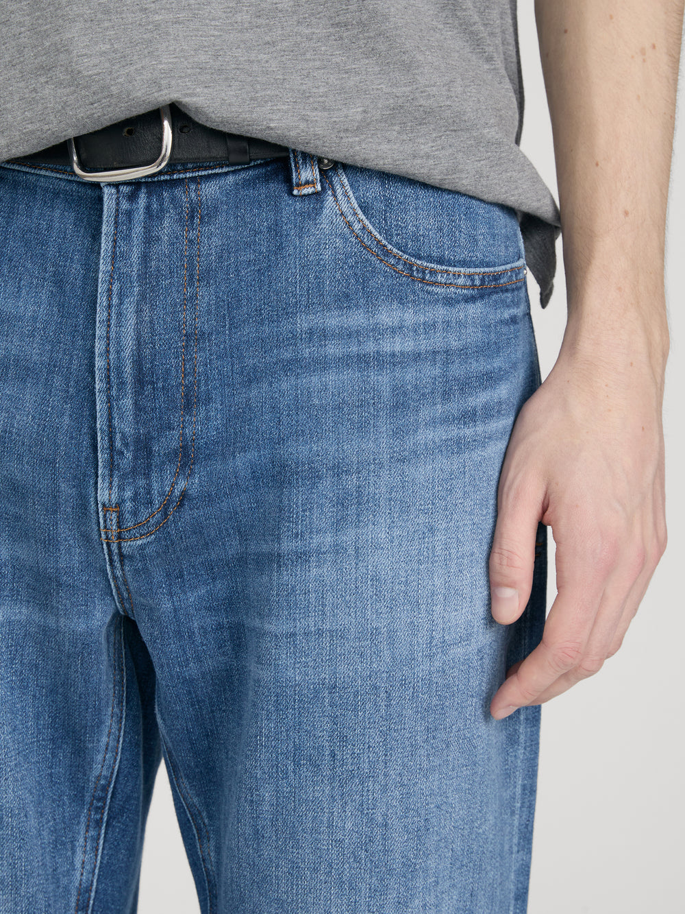 Jeans on model detail 