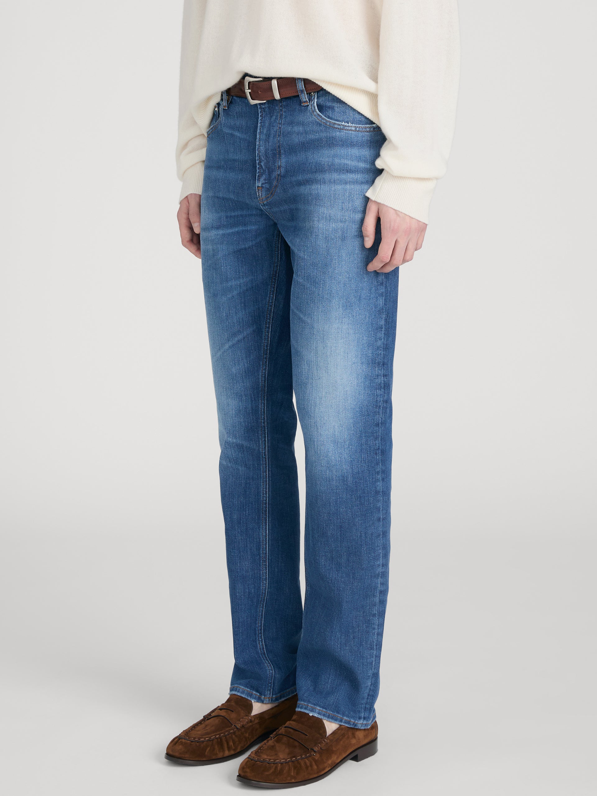 jeans-side-image