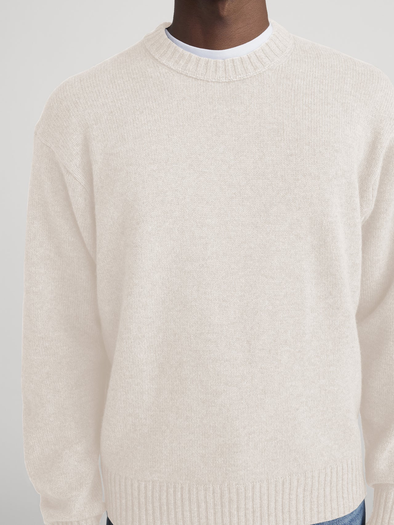 sweater front detail image