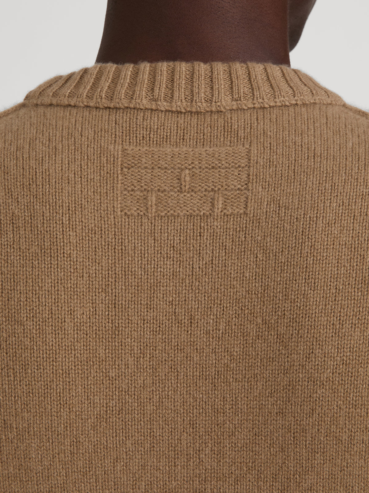 sweater-back-detail-image
