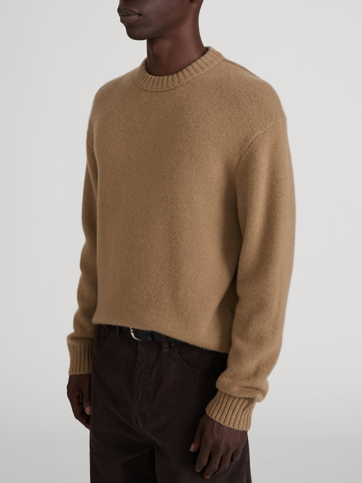 sweater-side-image