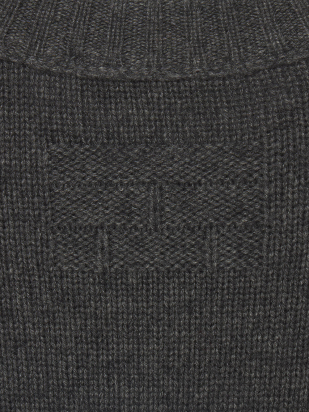 sweater detail image