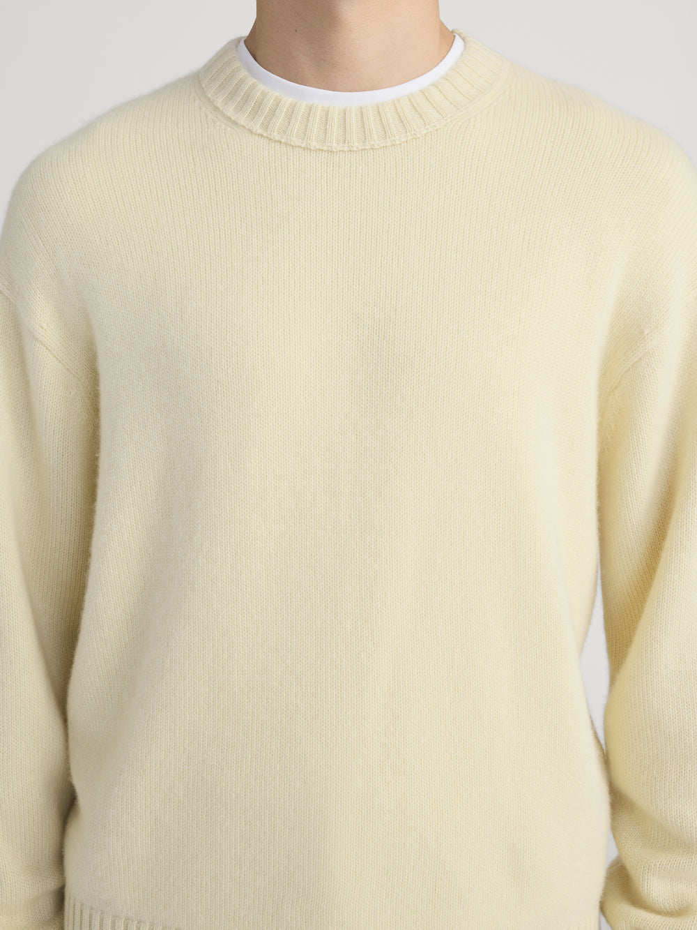 sweater front detail image