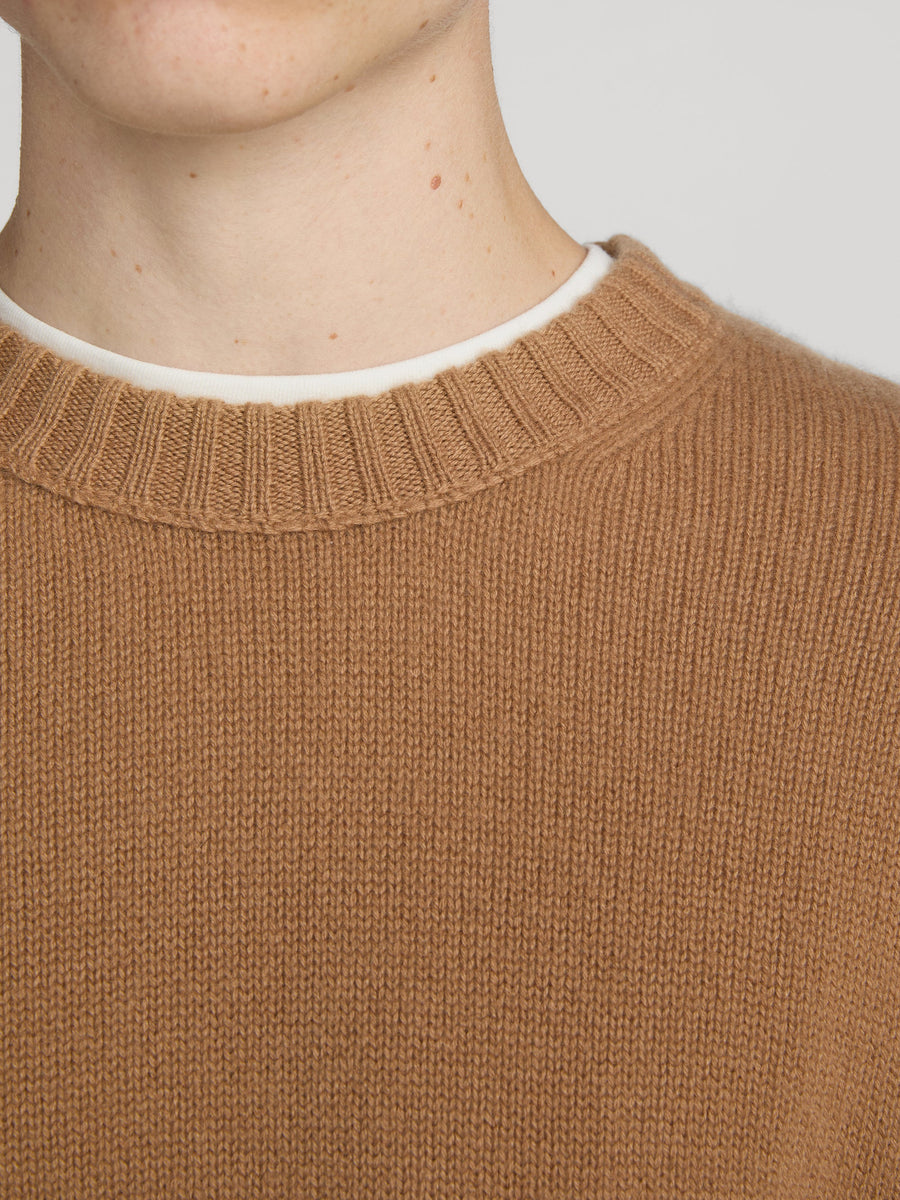 sweater-detail-image