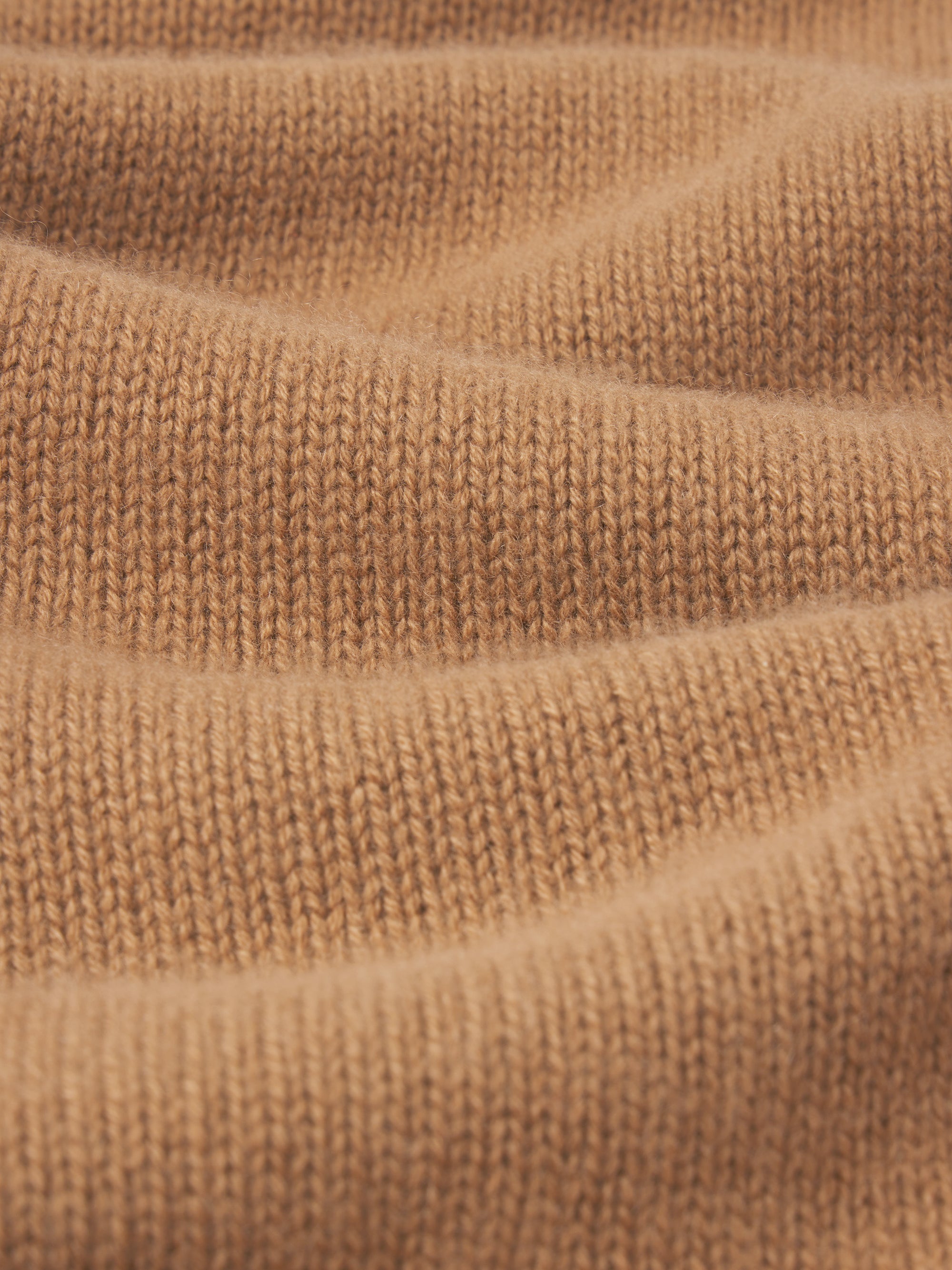 sweater-texture-detail-image
