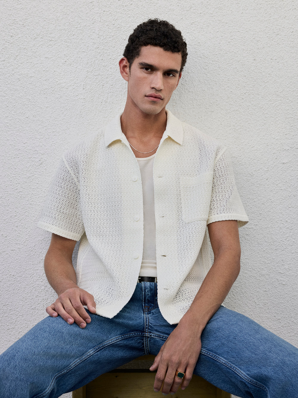 top lookbook image alt:hover