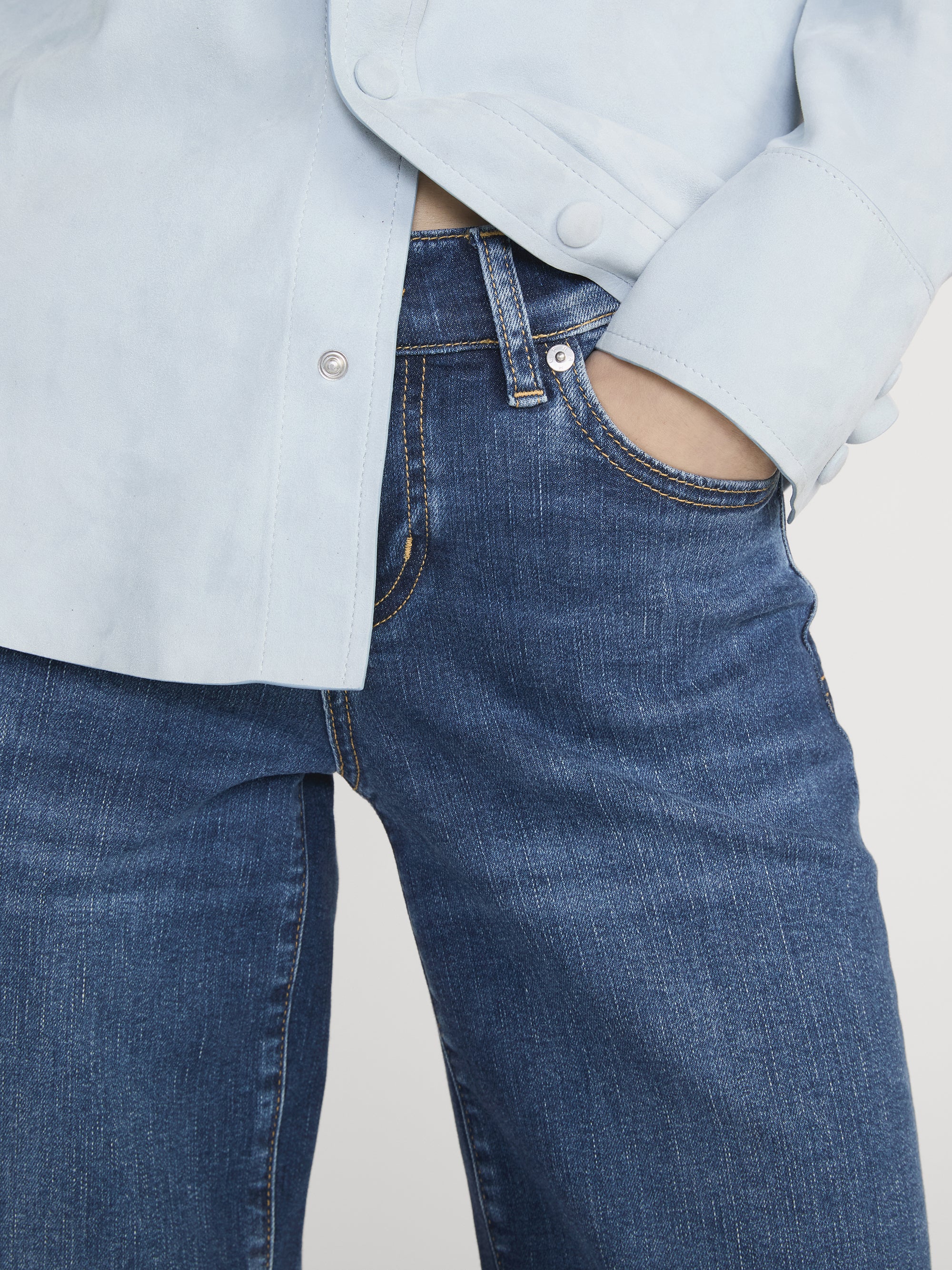 Jean On Model Detail 