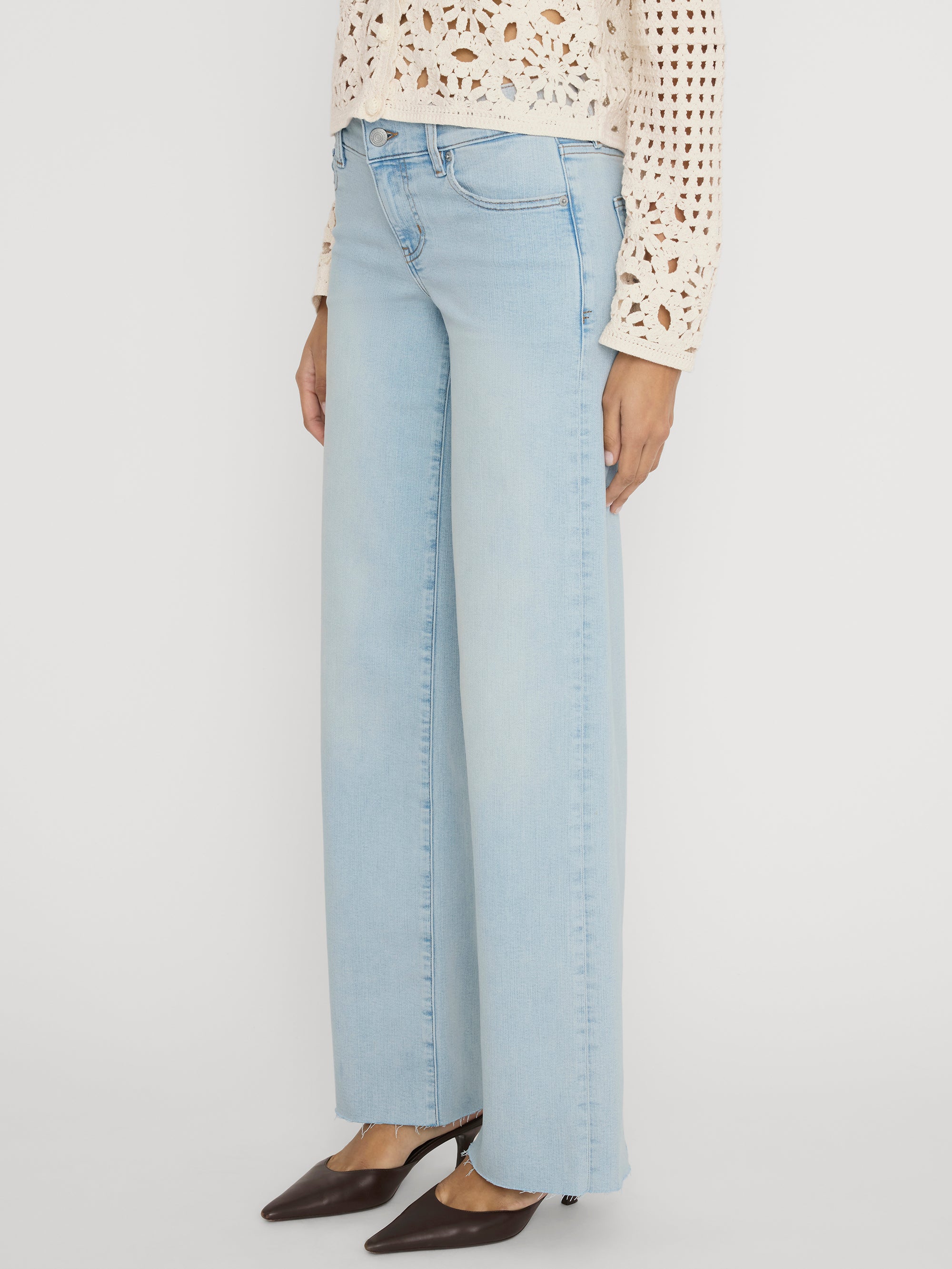 jeans-side-image