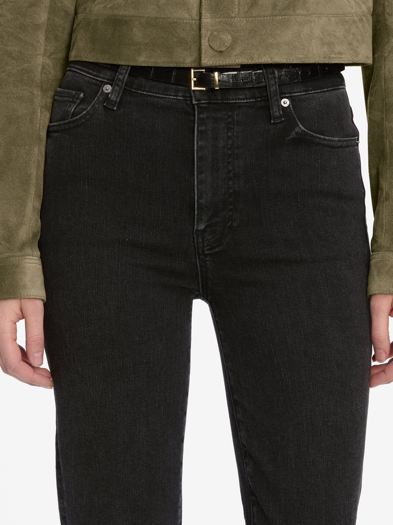 jeans front detail image alt:fit1