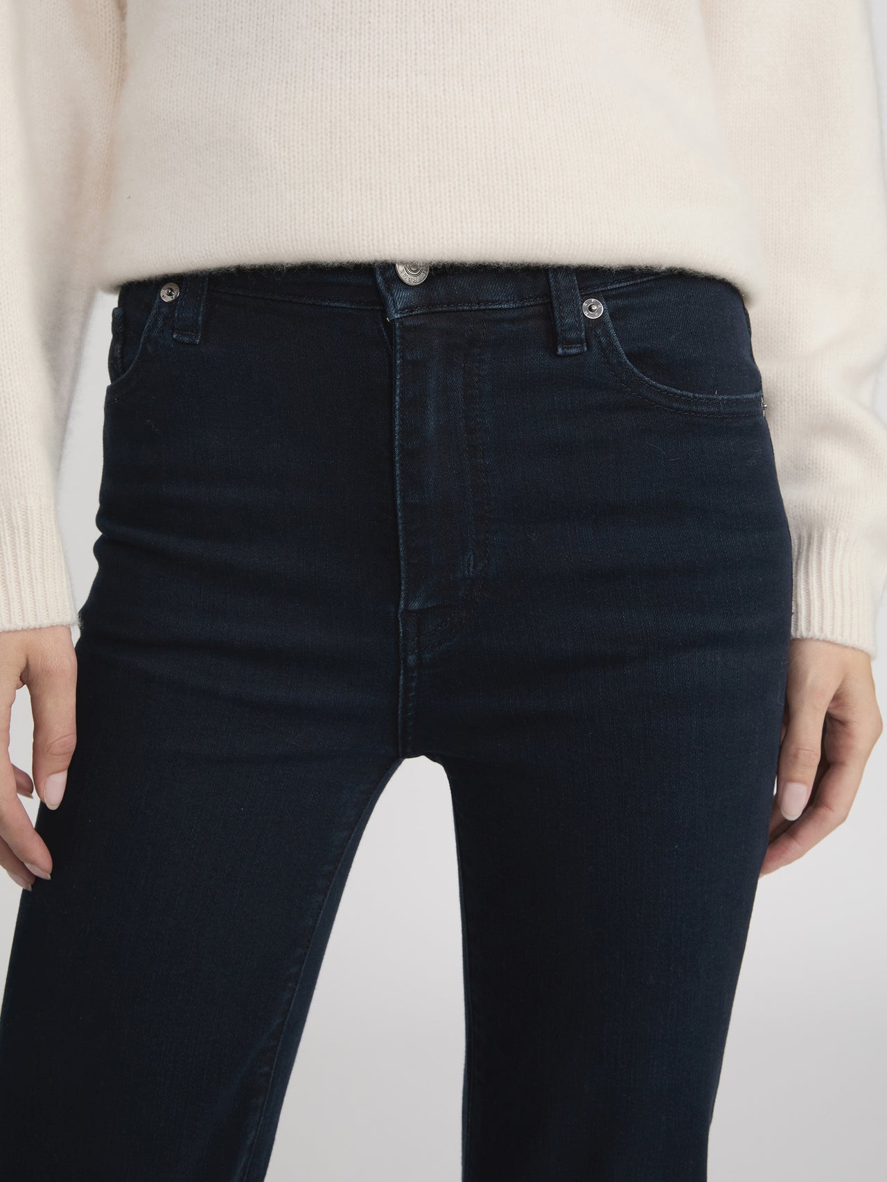 jeans front detail image