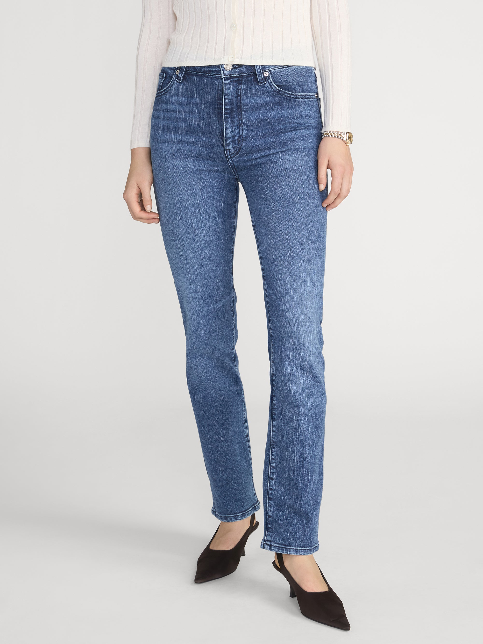 Le Sleek Straight Jean -- Ease