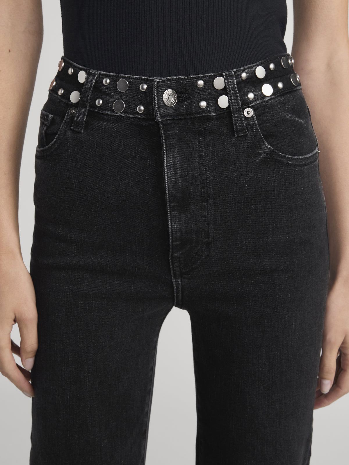 jeans front detail image