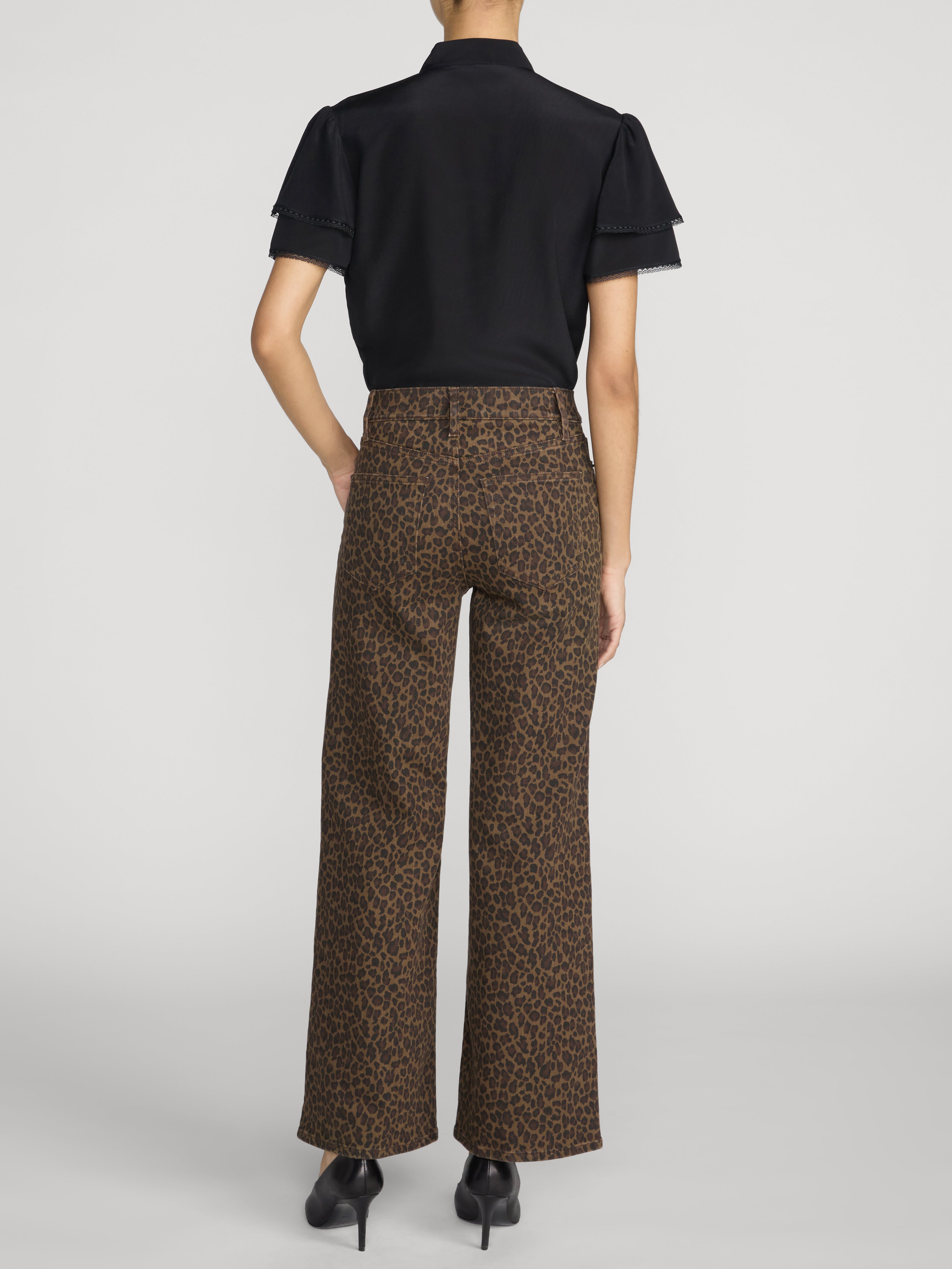 jeans-back-image