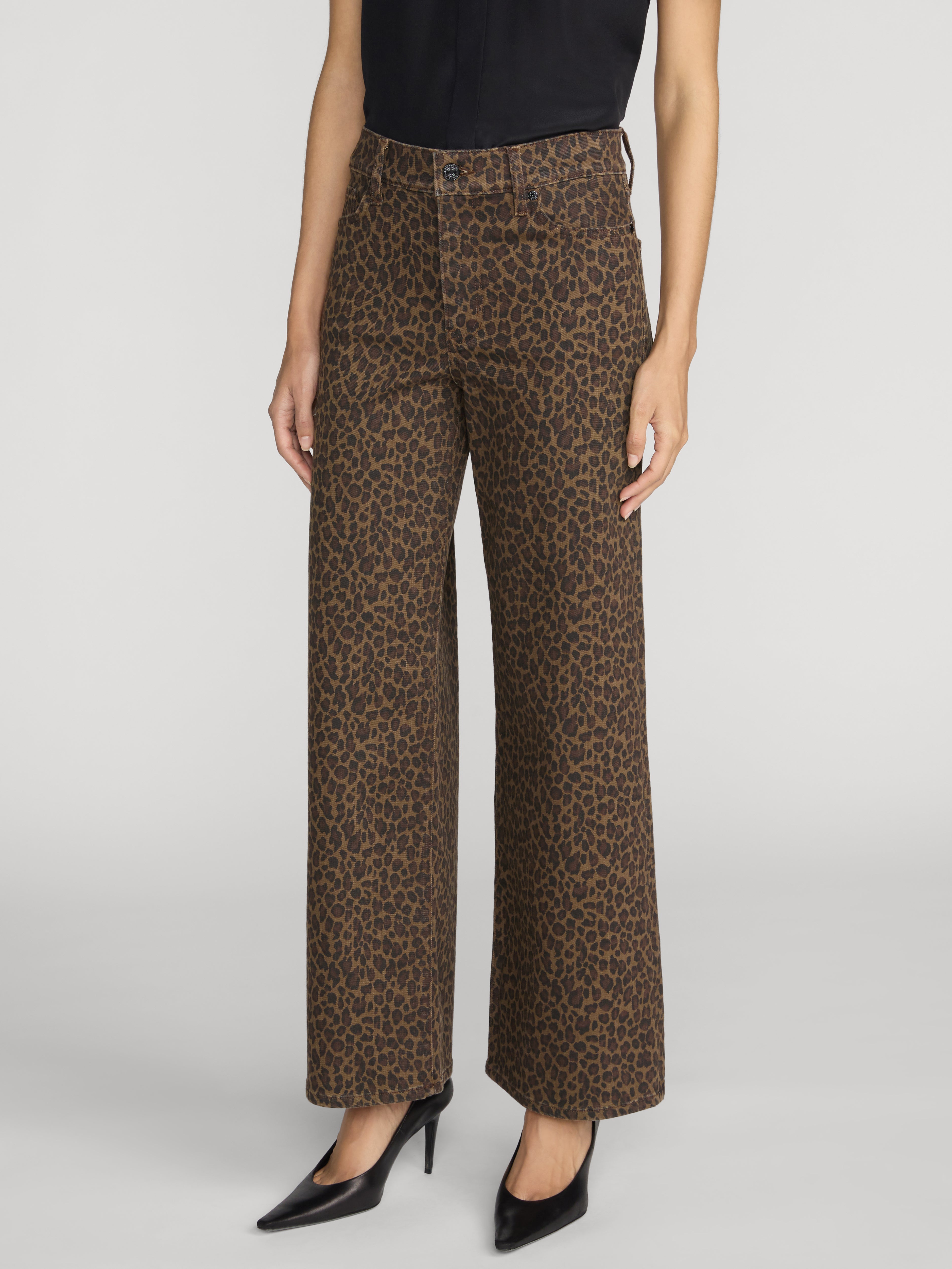 jeans-side-image
