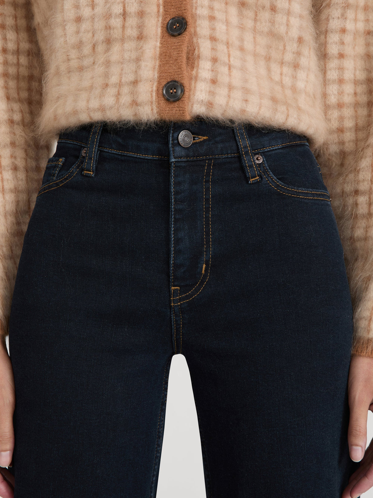 jeans-detail-image