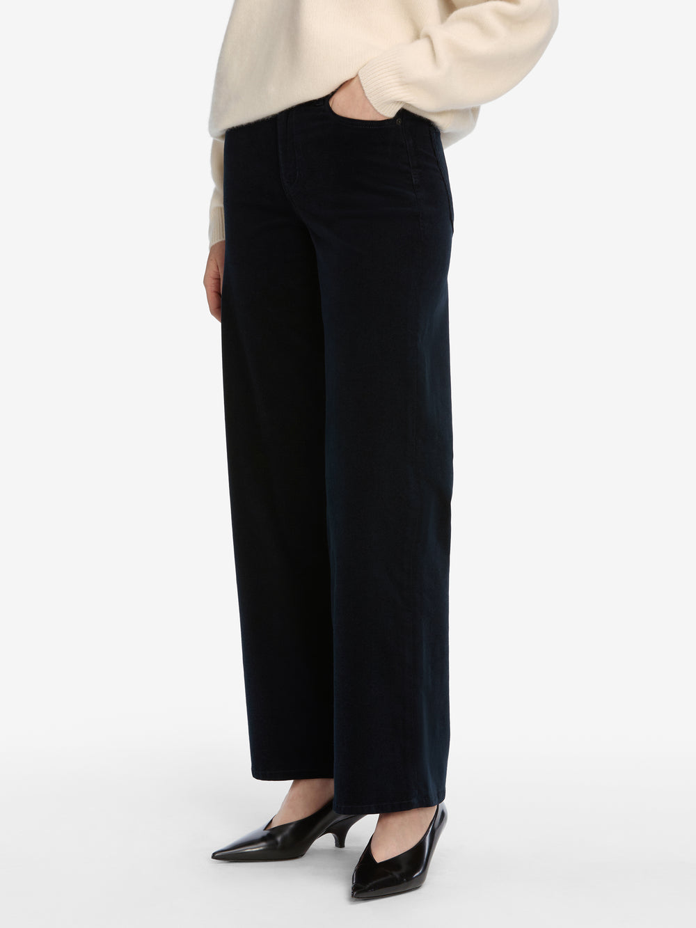 pants side angle image