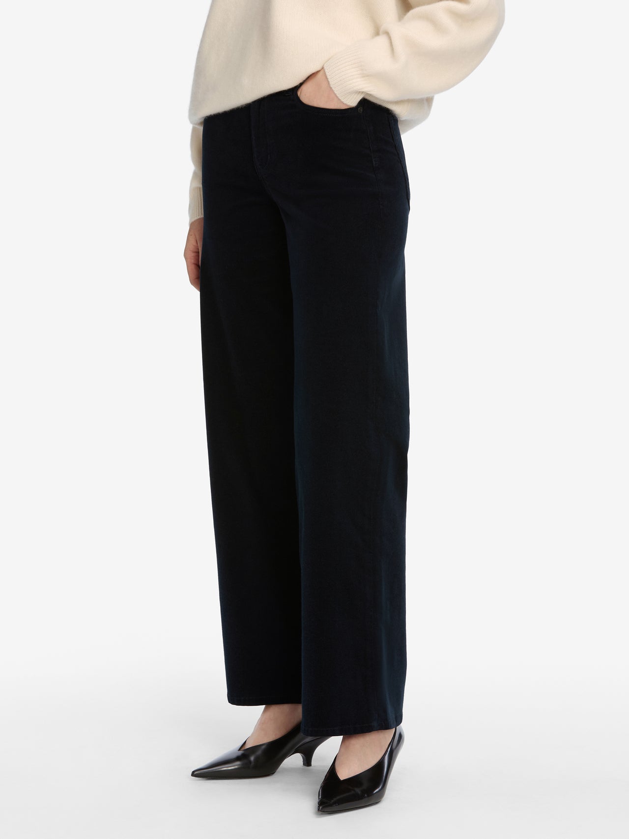 pants side angle image