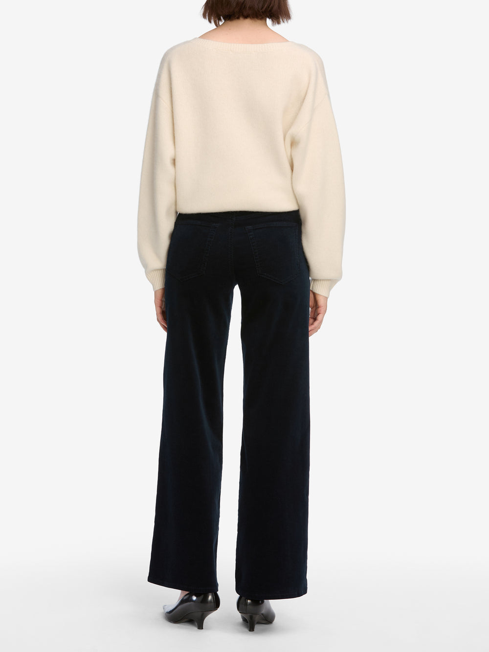 pants back image alt:fit2